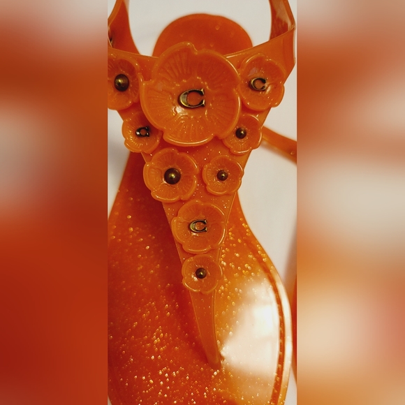 NEW COACH ORANGE SANDLES Gold Glitter SIZE 8 No Box Jelly Bean Style Must Have - Picture 8 of 9